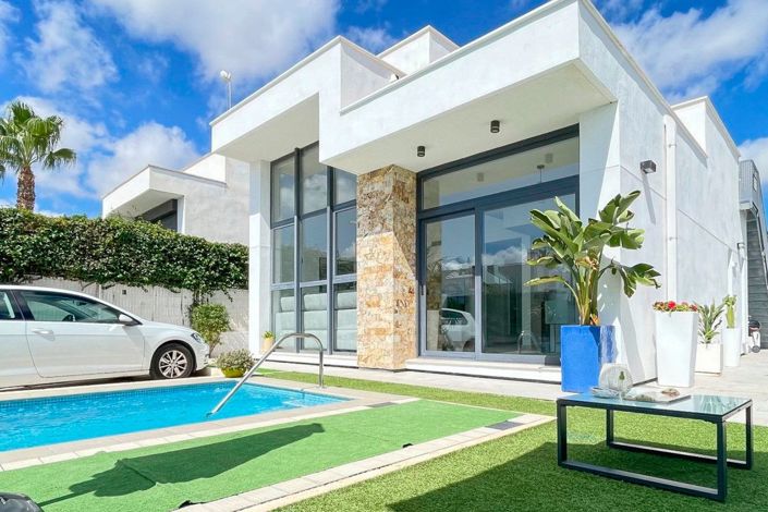 Image No.2-2 Bed Villa for sale
