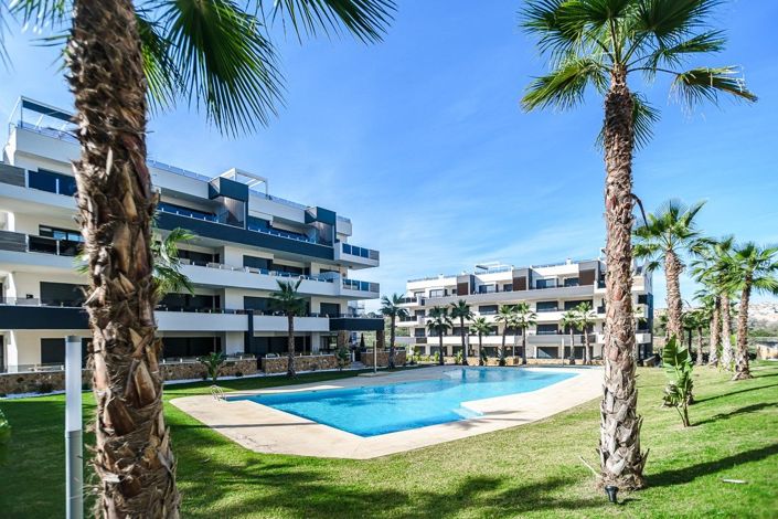 Image No.2-Appartement de 2 chambres à vendre à Orihuela Costa