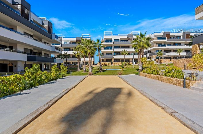 Image No.30-2 Bed Apartment for sale