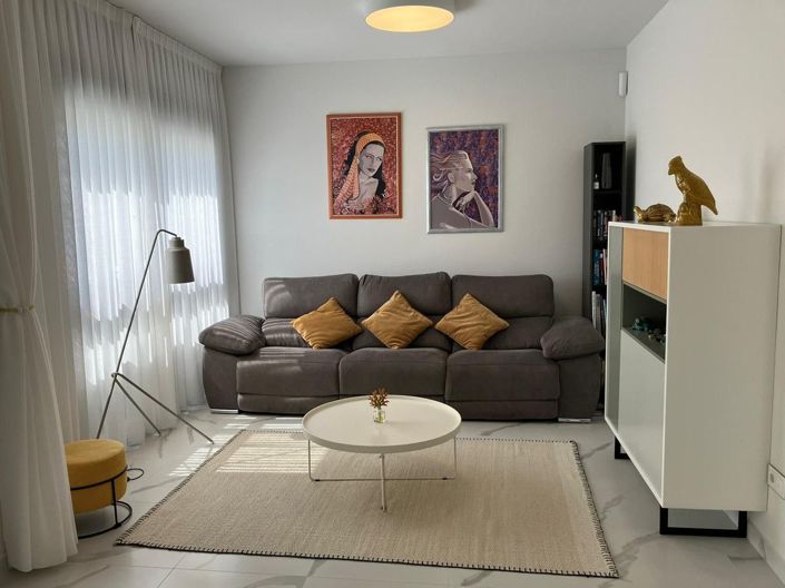 Image No.3-2 Bed Apartment for sale