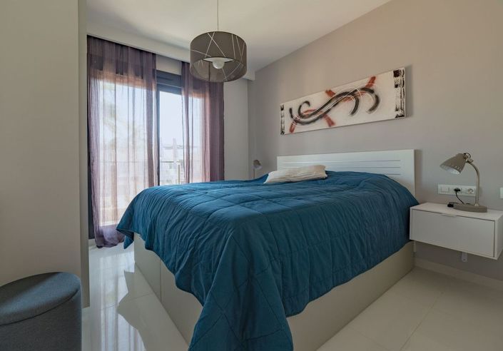 Image No.16-2 Bed Apartment for sale