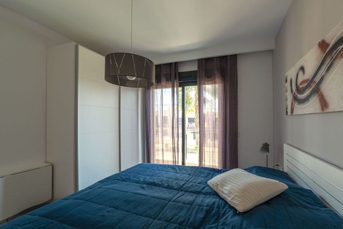 Image No.17-2 Bed Apartment for sale