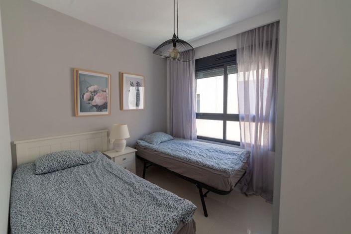 Image No.18-2 Bed Apartment for sale
