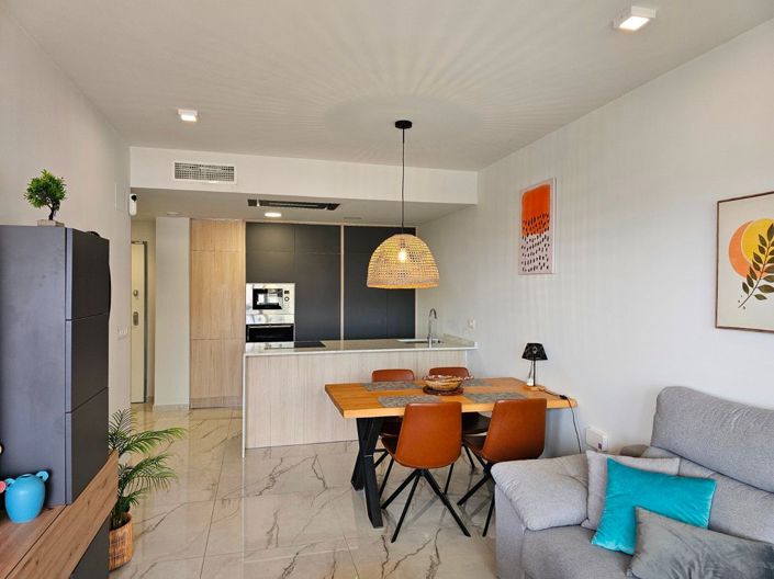 Image No.10-2 Bed Apartment for sale