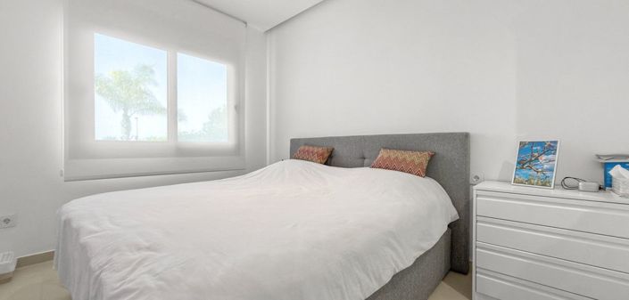 Image No.17-2 Bed Apartment for sale
