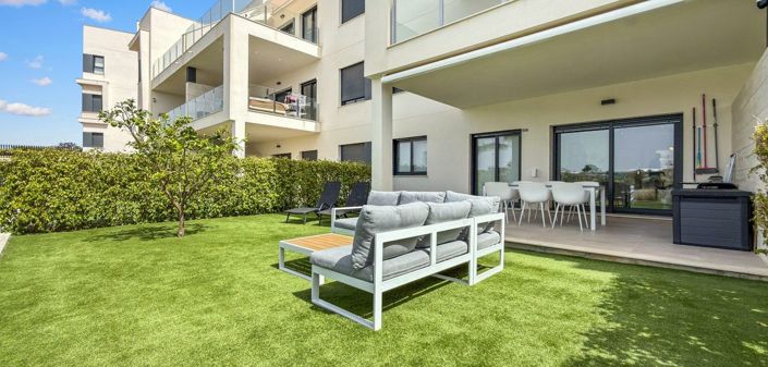 Image No.24-2 Bed Apartment for sale