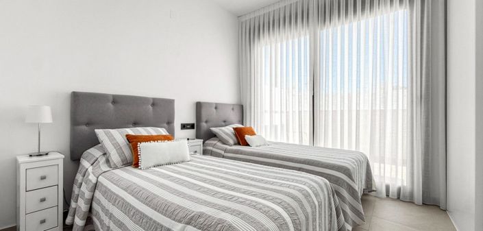 Image No.14-2 Bed Apartment for sale
