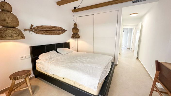 Image No.16-2 Bed Apartment for sale