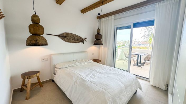 Image No.22-2 Bed Apartment for sale