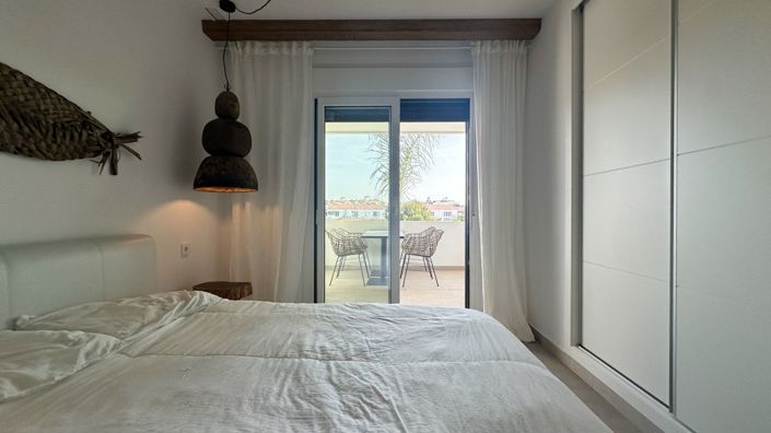 Image No.23-2 Bed Apartment for sale