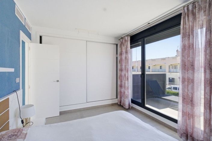 Image No.26-3 Bed Villa for sale