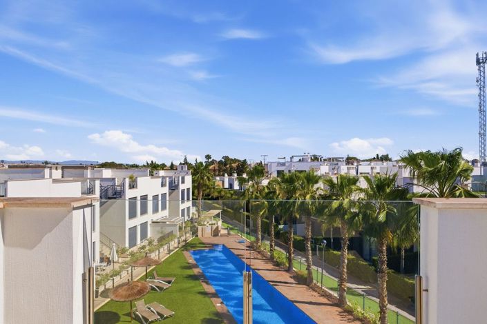 Image No.8-3 Bed Villa for sale