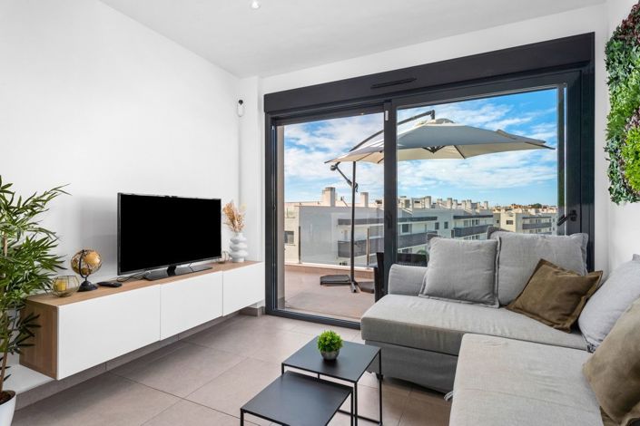 Image No.10-2 Bed Apartment for sale