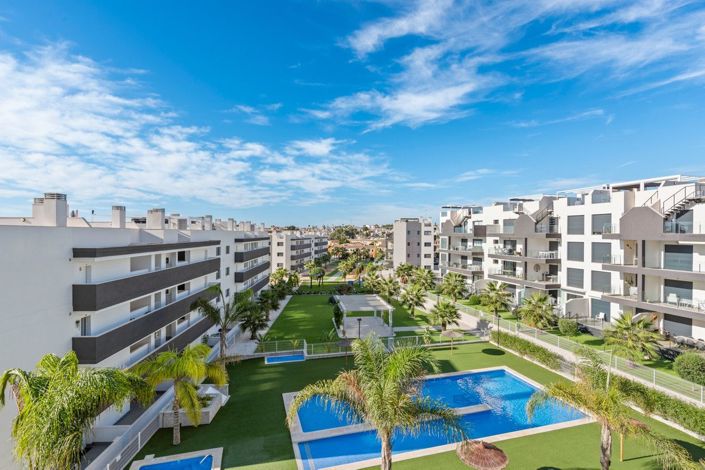 Image No.12-2 Bed Apartment for sale
