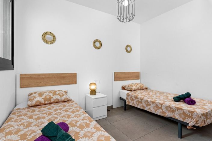 Image No.21-2 Bed Apartment for sale