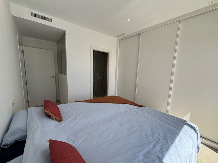 Image No.10-2 Bed Apartment for sale