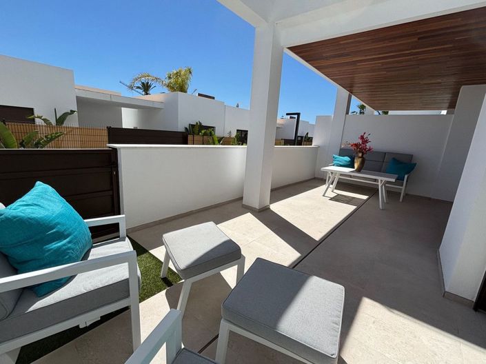 Image No.14-2 Bed Apartment for sale