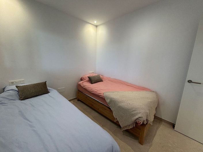 Image No.19-2 Bed Apartment for sale