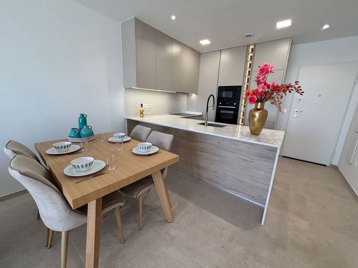 Image No.3-2 Bed Apartment for sale