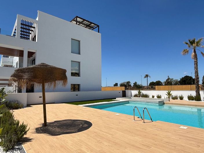 Image No.31-2 Bed Apartment for sale