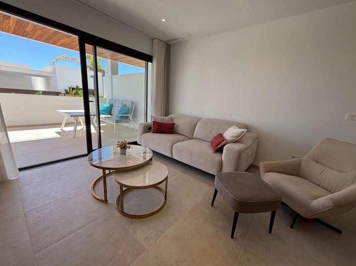 Image No.43-2 Bed Apartment for sale