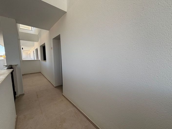 Image No.45-2 Bed Apartment for sale
