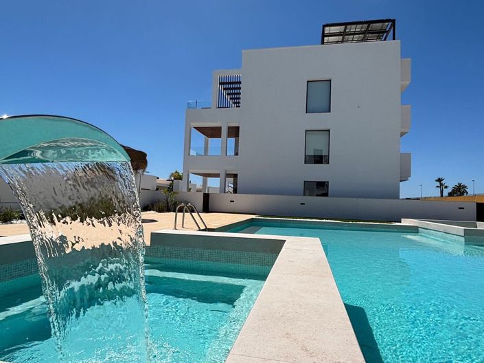Image No.48-2 Bed Apartment for sale