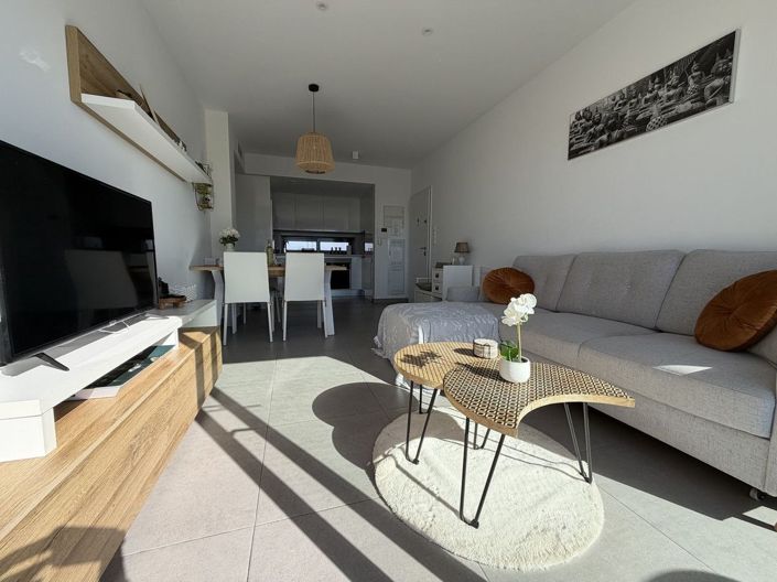 Image No.13-2 Bed Apartment for sale
