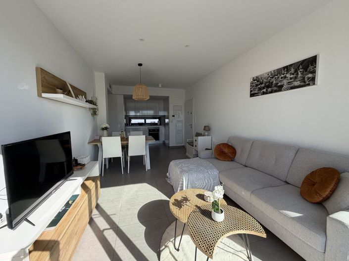 Image No.14-2 Bed Apartment for sale