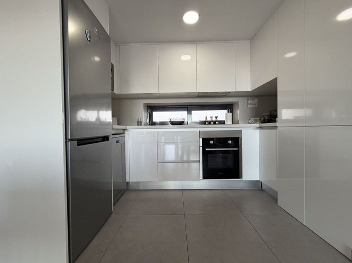 Image No.17-2 Bed Apartment for sale