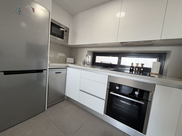 Image No.19-2 Bed Apartment for sale