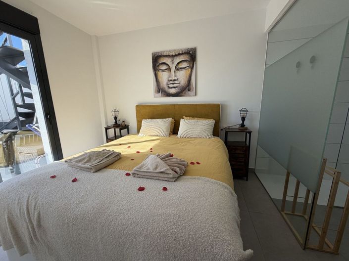 Image No.22-2 Bed Apartment for sale