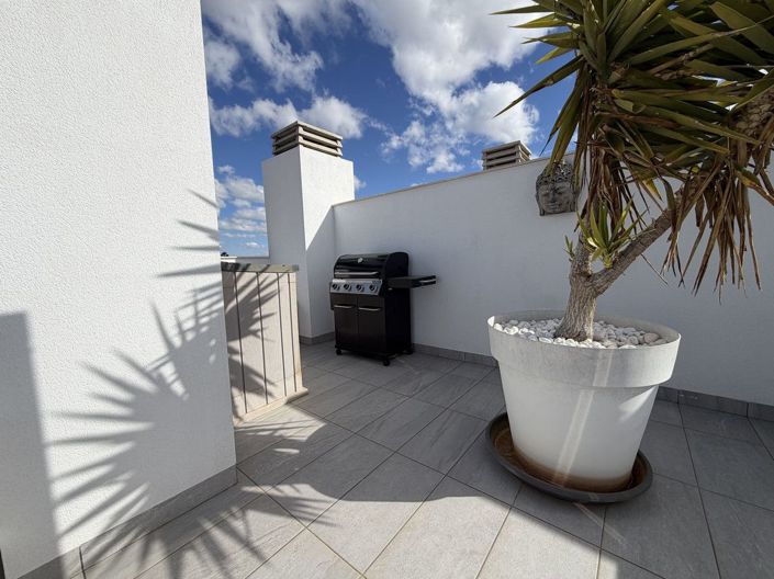 Image No.39-2 Bed Apartment for sale
