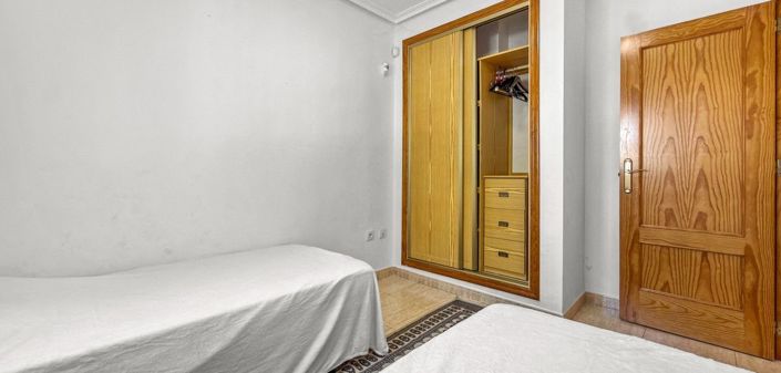 Image No.28-3 Bed Apartment for sale