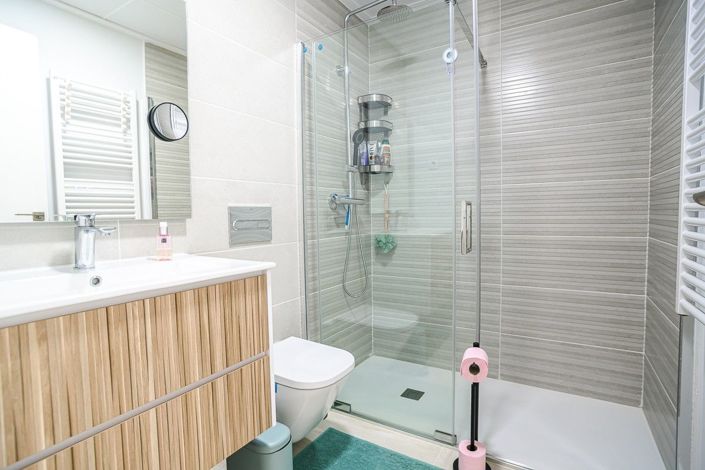 Image No.23-3 Bed Apartment for sale