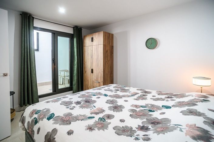 Image No.33-3 Bed Apartment for sale