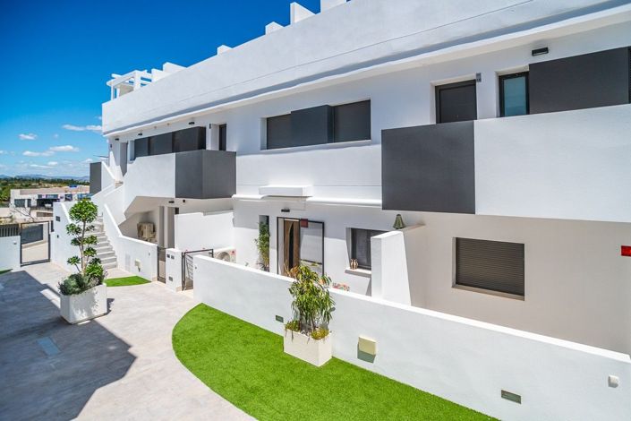 Image No.4-3 Bed Apartment for sale