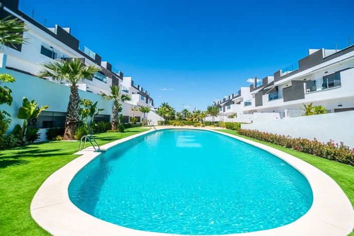 Image No.48-3 Bed Apartment for sale