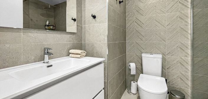 Image No.12-3 Bed Apartment for sale
