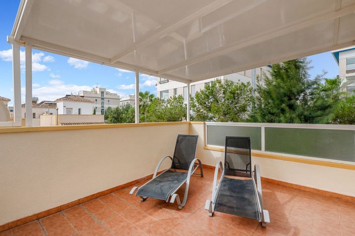 Image No.24-3 Bed House for sale