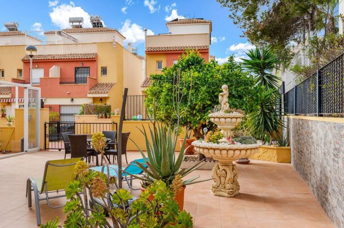 Image No.30-3 Bed House for sale