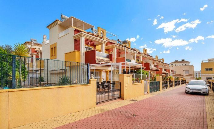 Image No.31-3 Bed House for sale