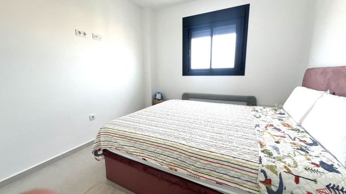 Image No.10-3 Bed Apartment for sale