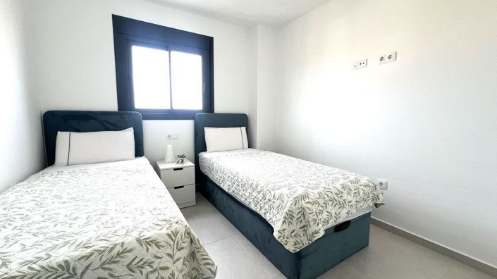 Image No.14-3 Bed Apartment for sale