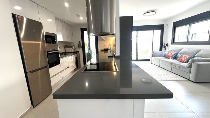Image No.4-3 Bed Apartment for sale