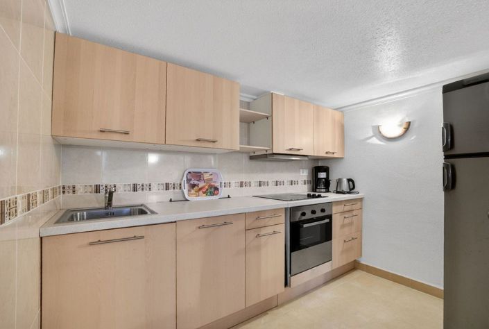 Image No.29-4 Bed House for sale