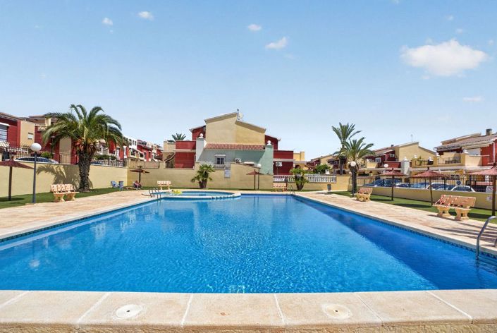 Image No.34-4 Bed House for sale