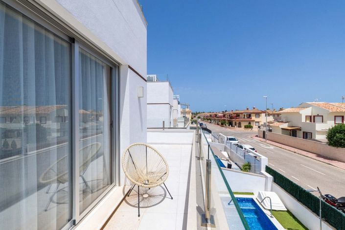 Image No.21-3 Bed Villa for sale