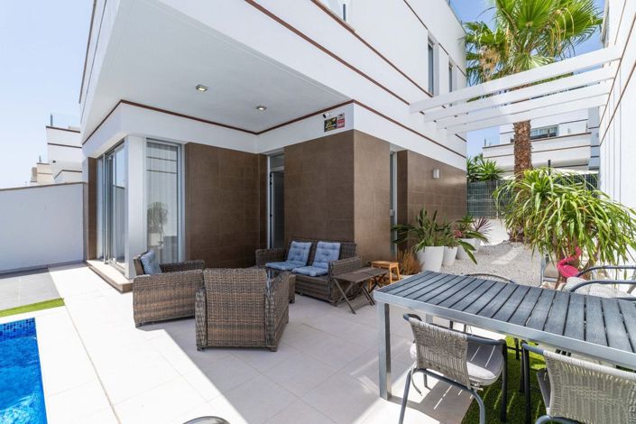 Image No.24-3 Bed Villa for sale