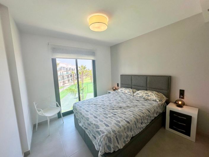 Image No.10-3 Bed Apartment for sale